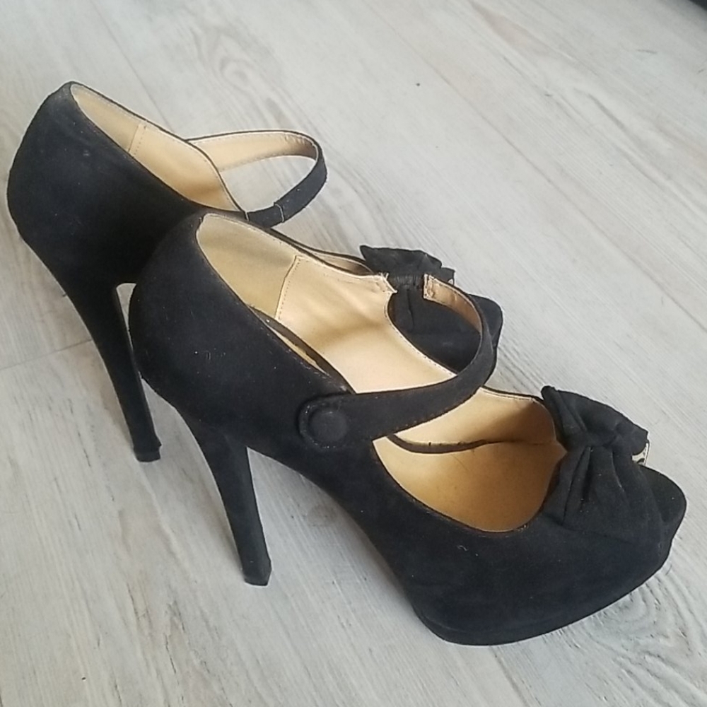 Just fab black heels size 7